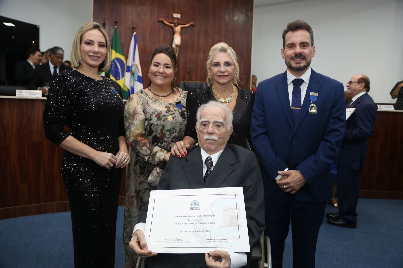 TV Cidade recebeu homenagem na Câmara de Fortaleza - Parapazoom