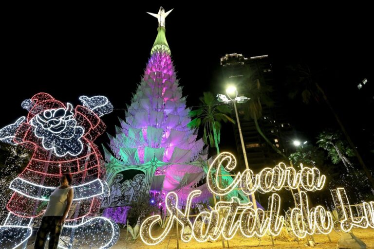 Arvores-de-redes-do-28o-Ceara-Natal-de-Luz-celebram-a-identidade-e-a-cultura-cearense-scaled